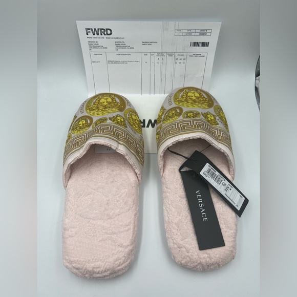 VERSACE MEDUSA AMPLIFIED SLIPPERS 🩰 - Picture 7 of 12